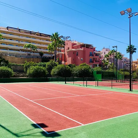 Penthouse With Exceptionel View, Miraflores Apartment Malaga