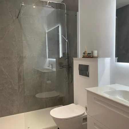 Apartment Penthouse With Exceptionel View, Miraflores Malaga